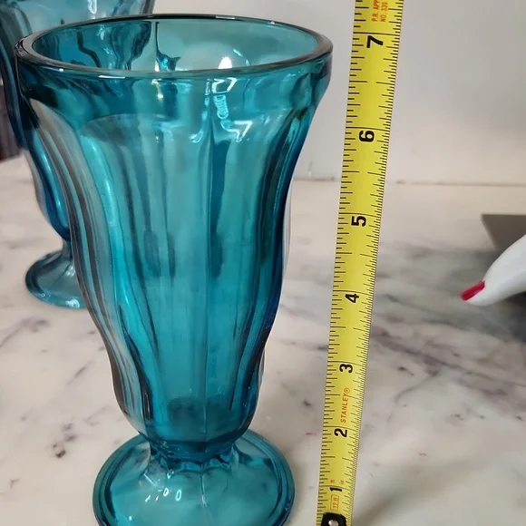 Anchor Hocking | Aquamarine Tulip Soad Fountian Glasses - Picture 3 of 3